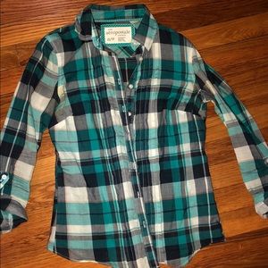 Aeropostale plaid button down shirt, blue